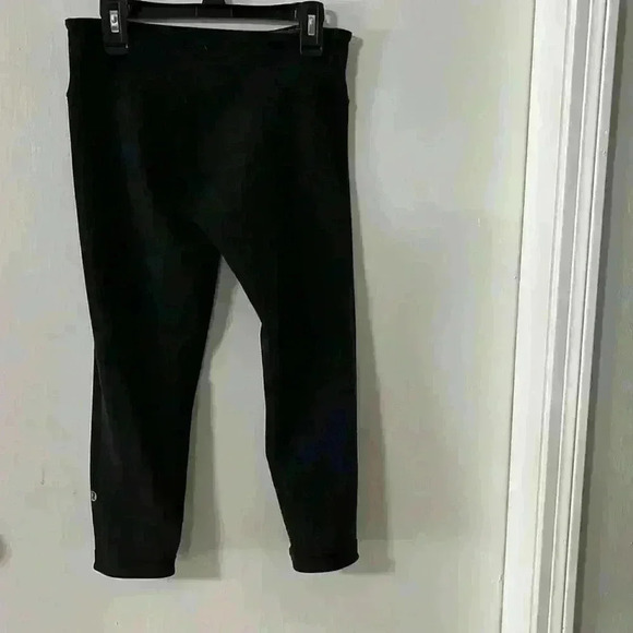 Lululemon leggings - Picture 6 of 9